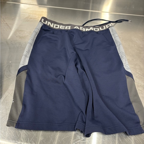 Penn state basketball shorts. Small - Picture 2 of 3